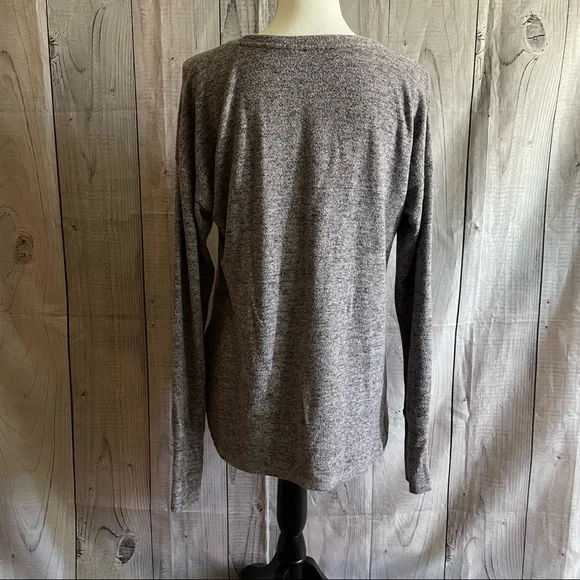 IDEOLOGY Sweatshirt, Medium - Picture 4 of 8